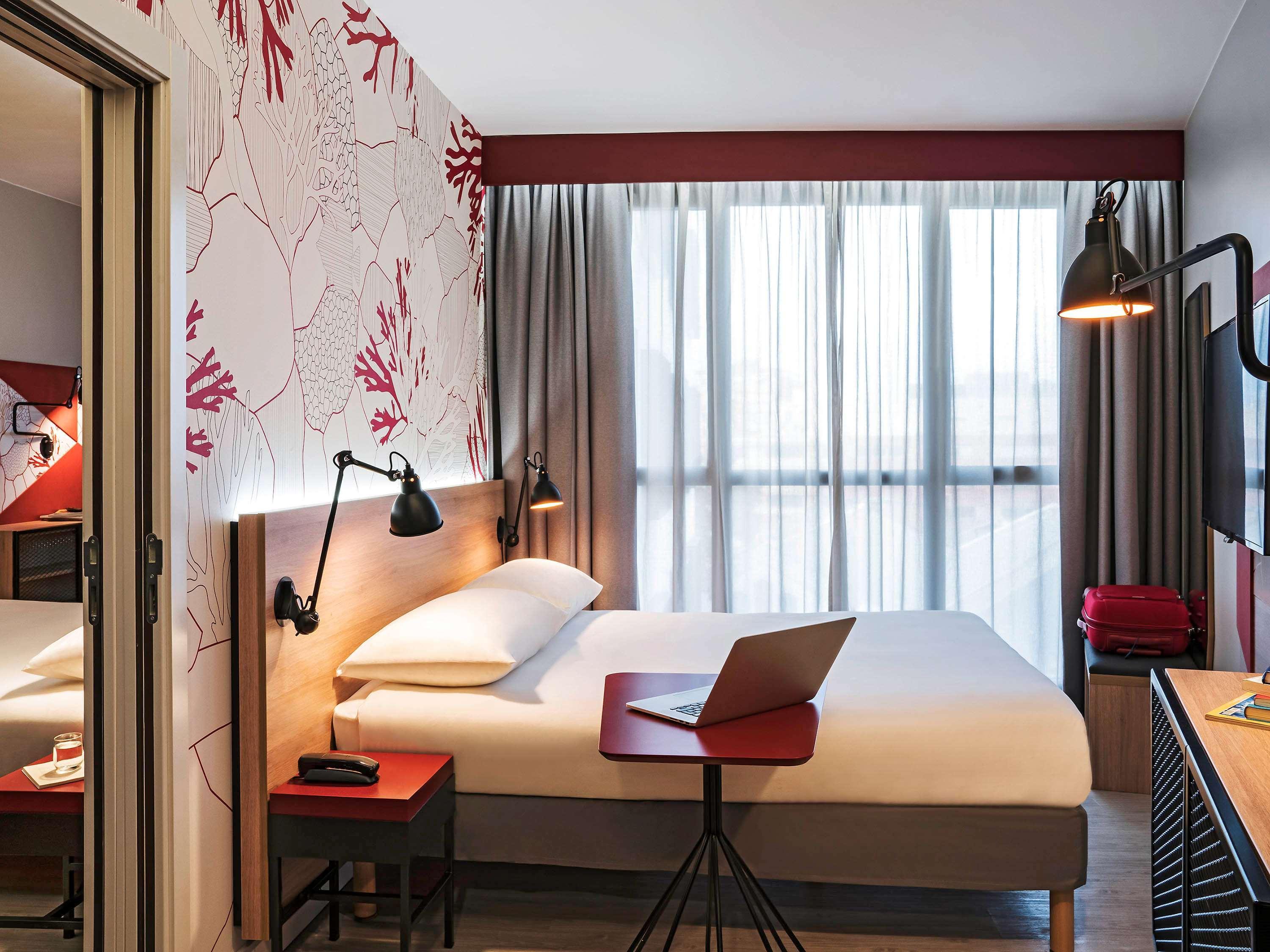Ibis Styles Barcelona City Bogatell מראה חיצוני תמונה