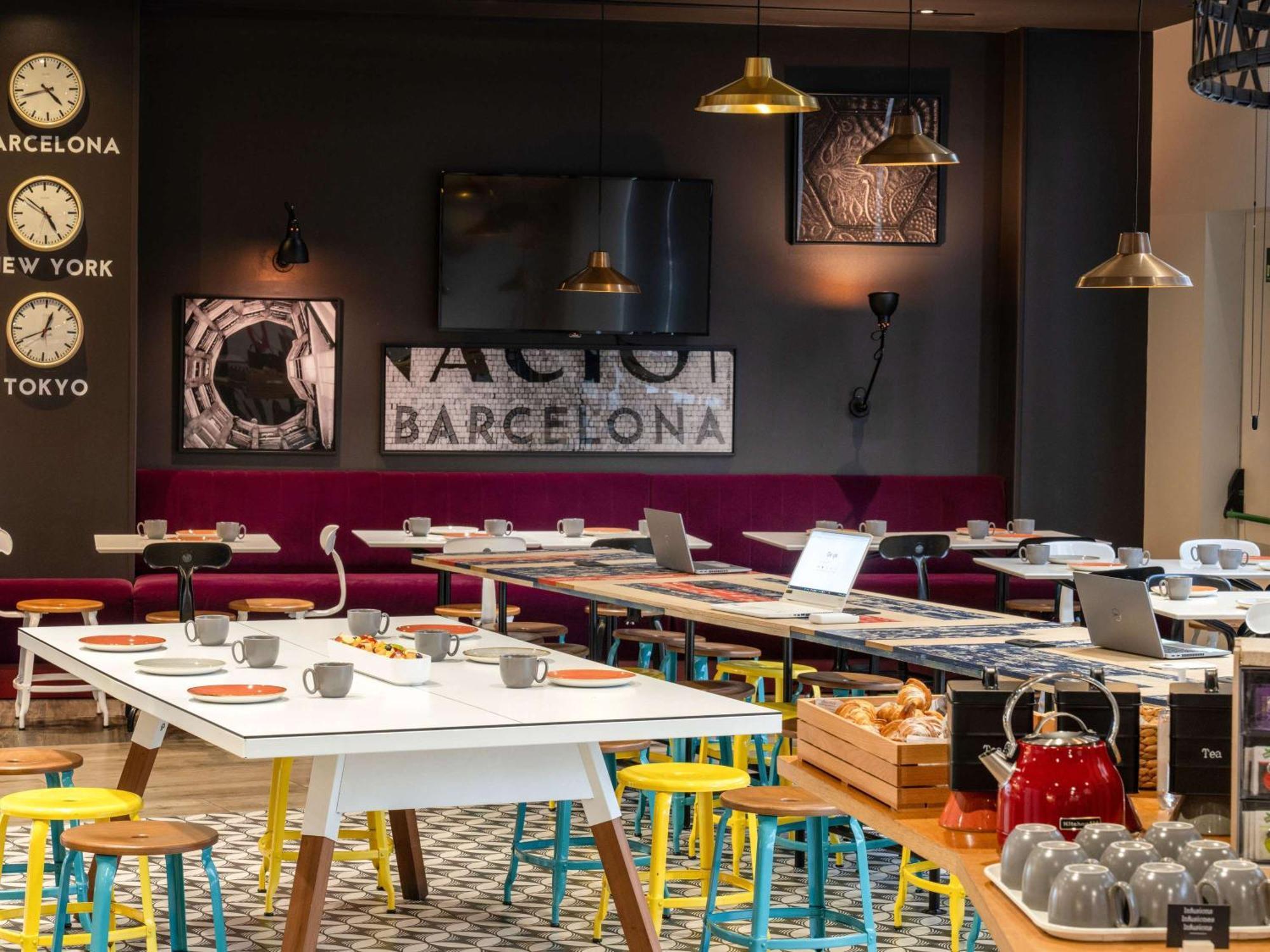 Ibis Styles Barcelona City Bogatell מראה חיצוני תמונה